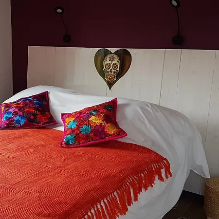 Asinerie Kuleni Casa de hóspedes Ponteilla