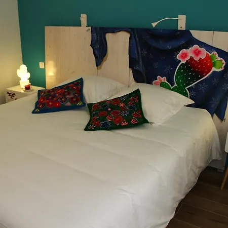 Asinerie Kuleni Guest house 3*