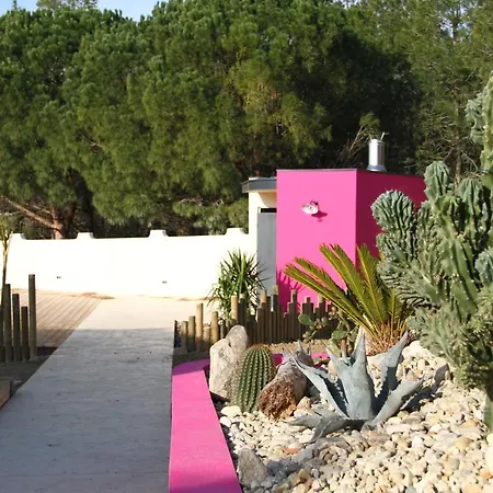 Guest house Asinerie Kuleni 3*