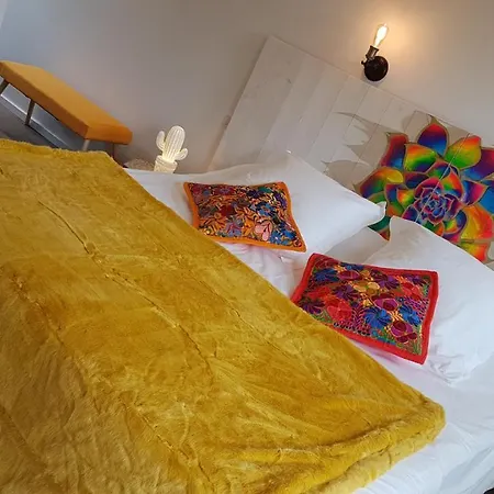 Asinerie Kuleni Casa de hóspedes