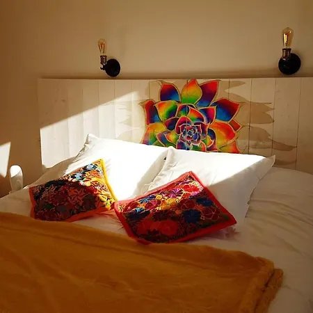 Asinerie Kuleni Casa de hóspedes