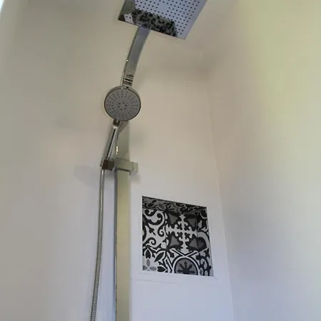 Asinerie Kuleni Casa de hóspedes